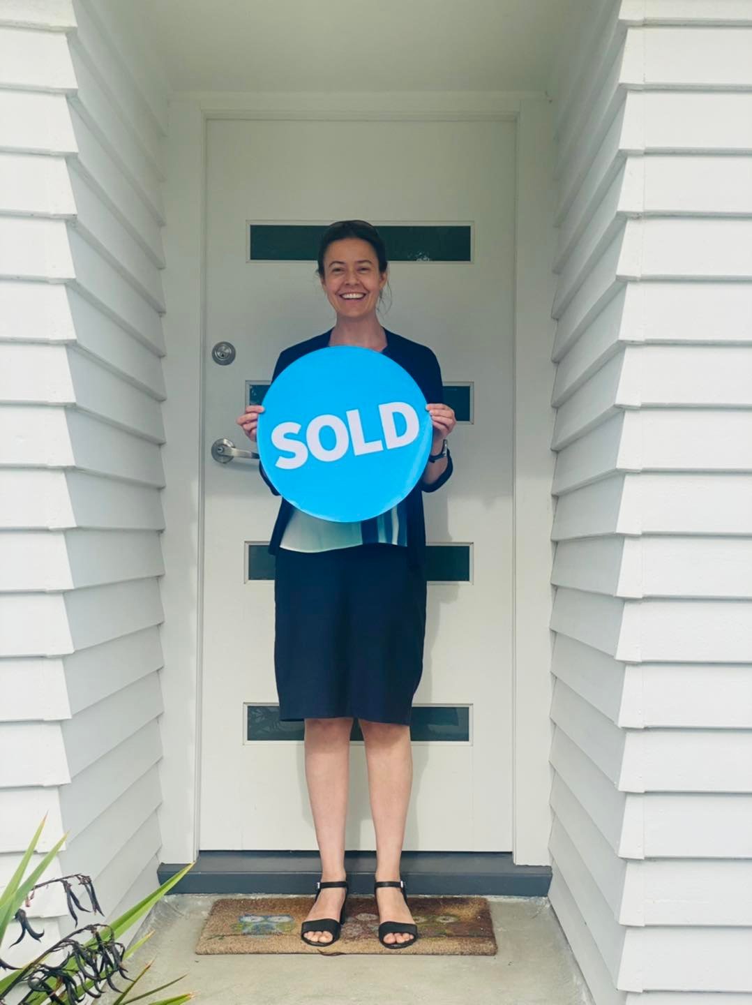 Sold with Leanne Stewart